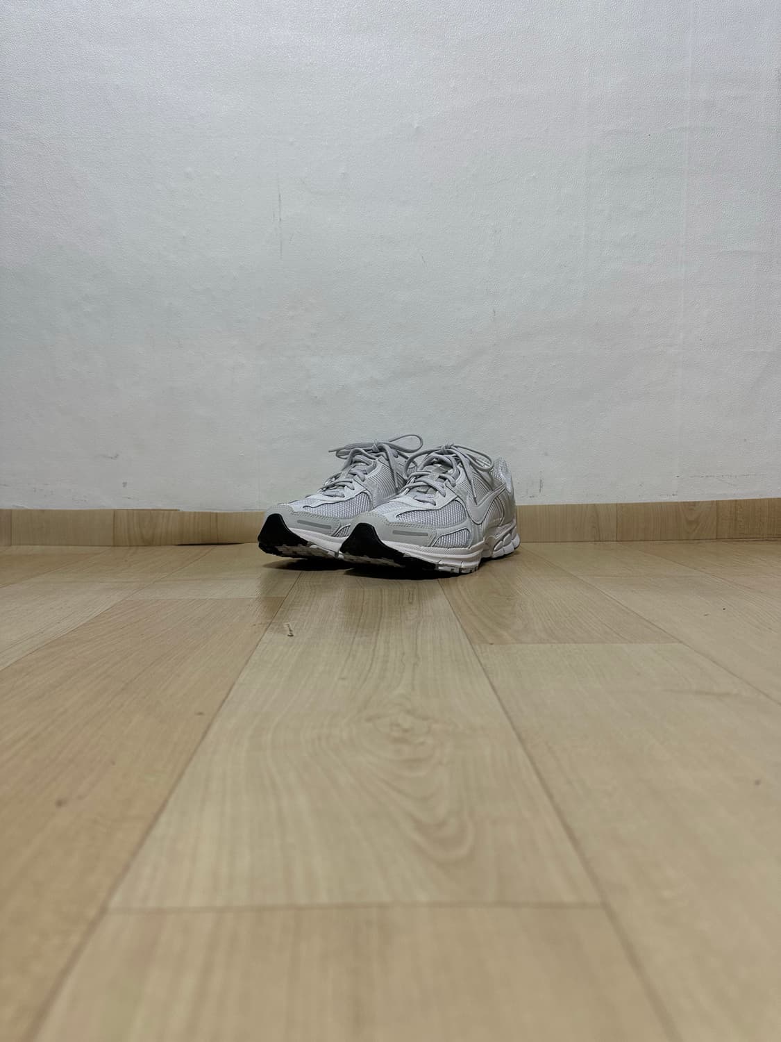 나이키 줌 보메로 SP 바스트 그레이 상품이미지1