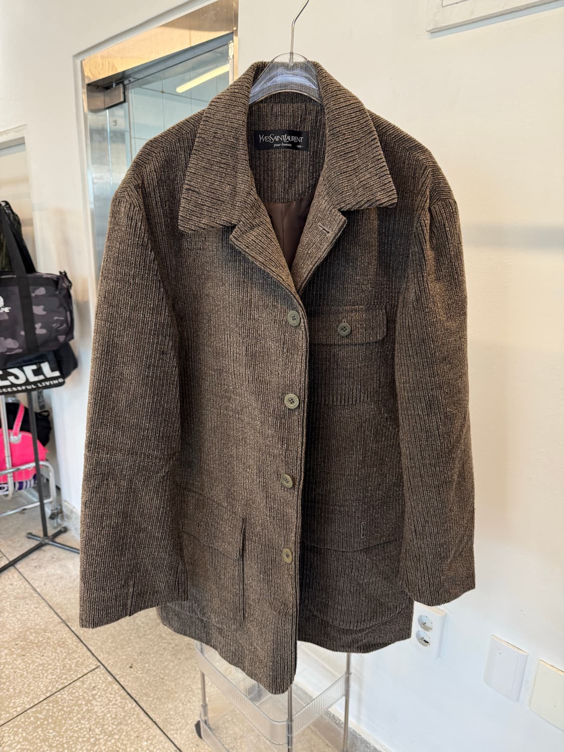 Yves Saint Laurent's brown corduroy jack 상품이미지1