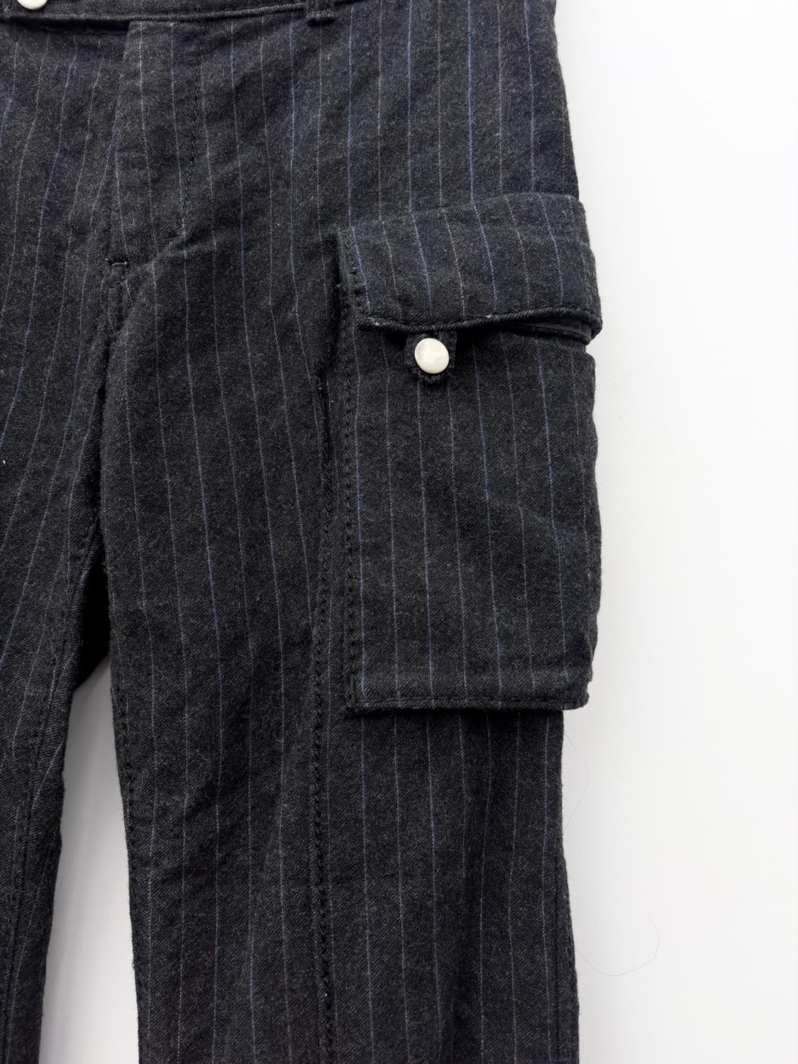 WOOL STRIPE CARGO PANTS 상품이미지3