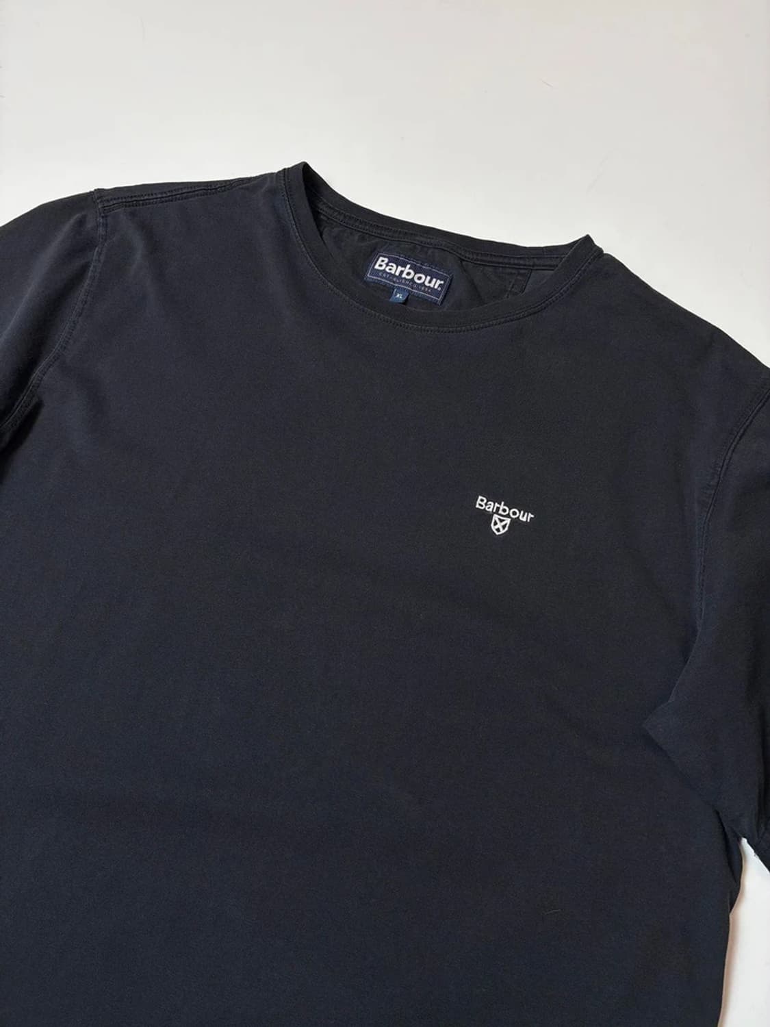 바버 BARBOUR 테일러드 로고 반팔 티셔츠 PN9175 상품이미지2