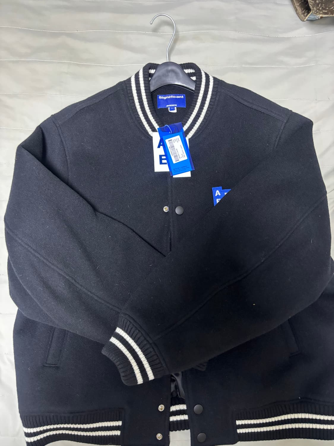 아더에러 시그니피컨트 바시티 자켓 상품이미지2