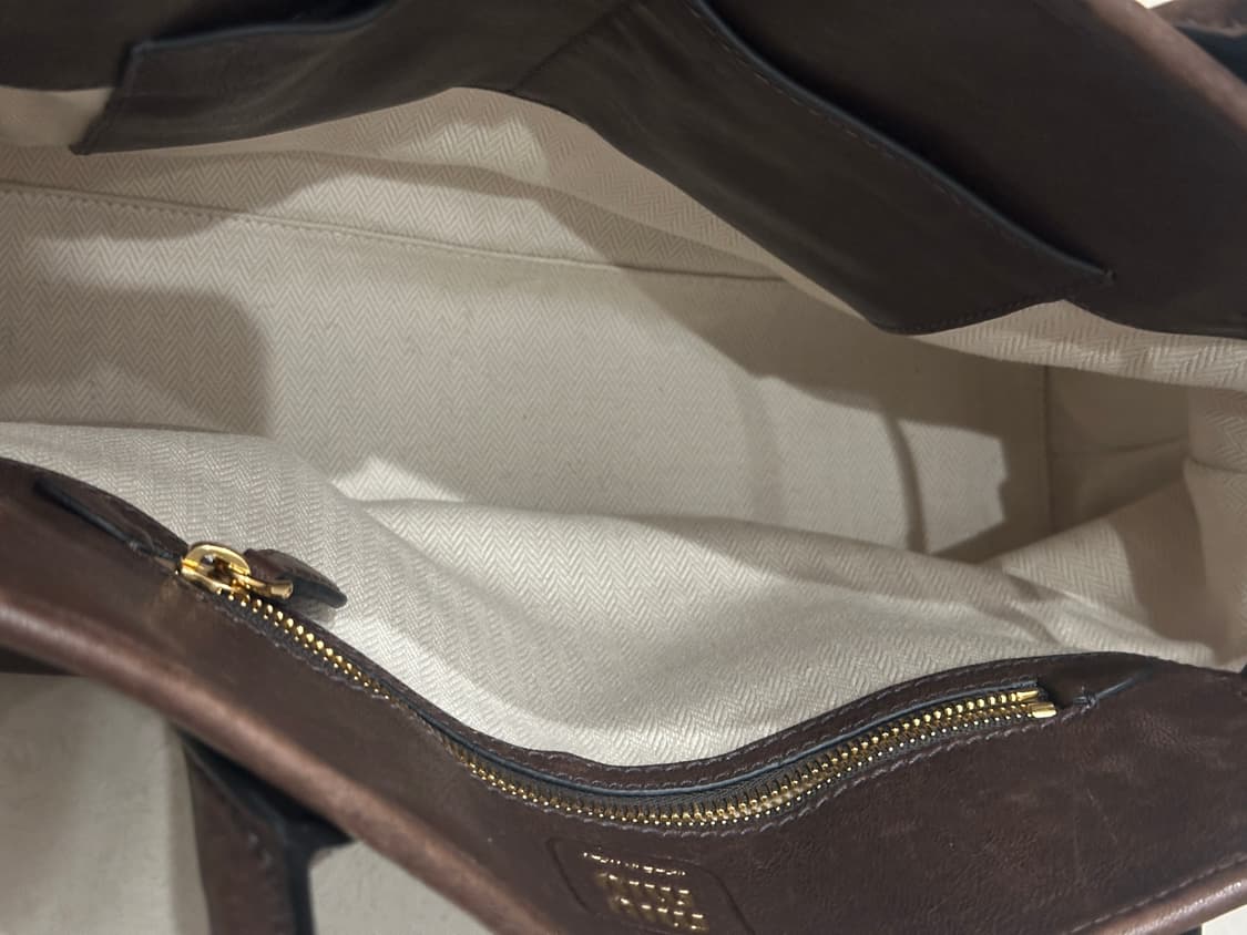 미우미우 아방뛰르 미디엄 브라운 상품이미지3