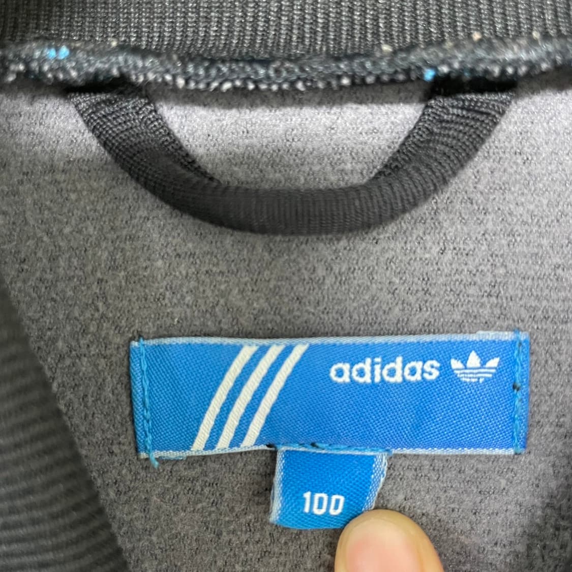 아디다스 우먼스 슈퍼스타 트랙탑 져지 블랙 골드 상품이미지4