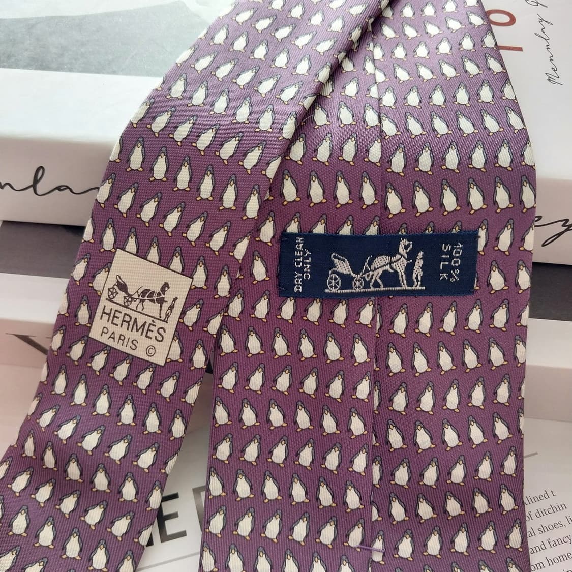 에르메스 실크 펭귄 패턴 퍼플 넥타이 9.4cm A+등급 K1321
 상품이미지5