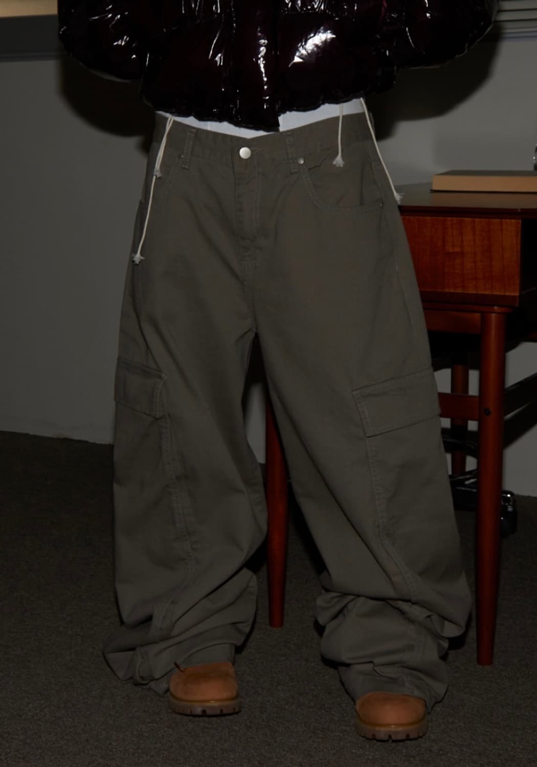 MAPLE CURVED MEGA WIDE CARGO PANTS 상품이미지3