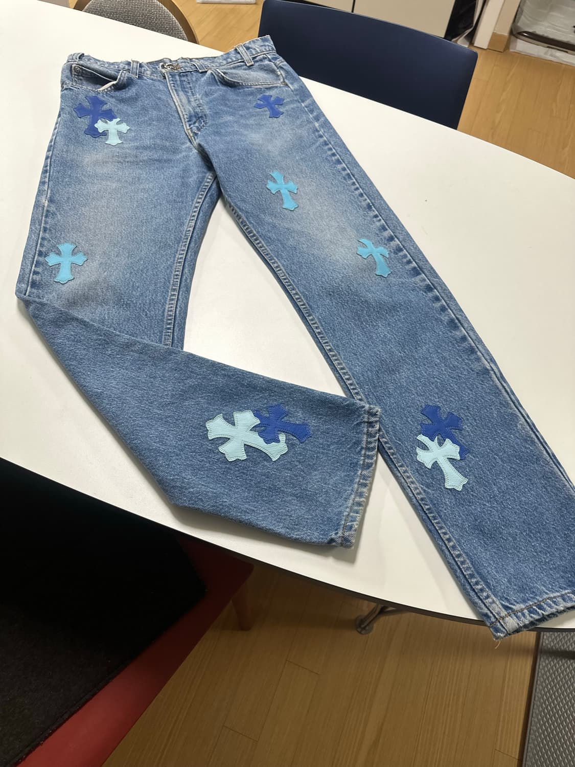 크롬하츠 레더 패치 마이애미 익스클루시브 리바이스 청바지 패치진 팬츠 상품이미지1