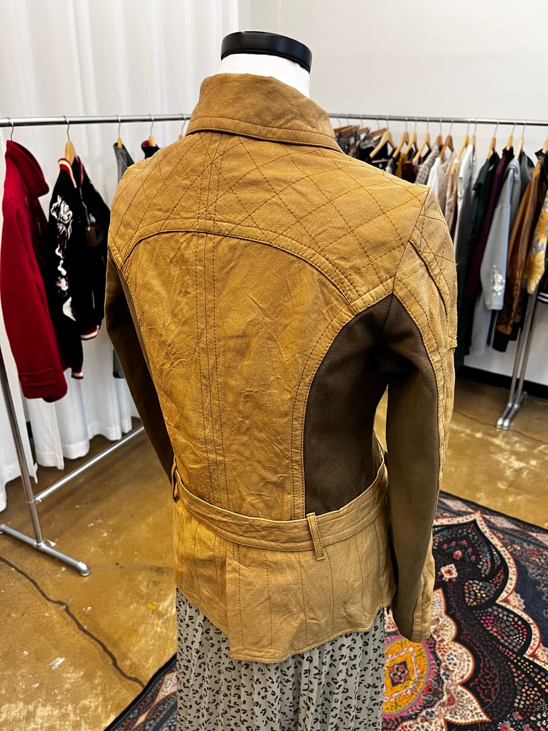 Moussy 피그 스킨 스터드 라이더 자켓 상품이미지7
