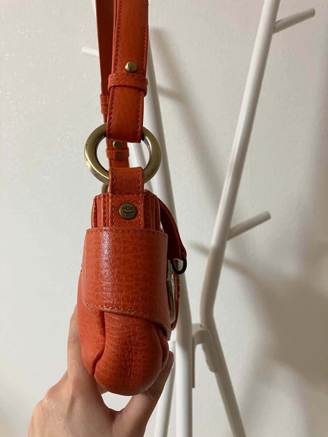 MCM 엠씨엠 오렌지 숄더백 호보백 y2k가방 상품이미지3