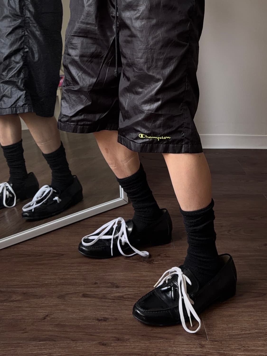 Champion 글로시 블랙 스포츠 쇼츠 상품이미지3