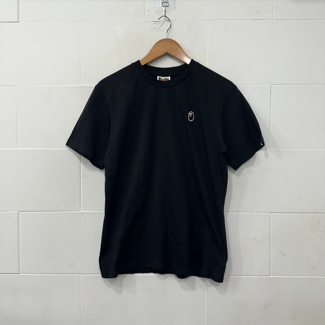 베이프 헤드윈 로고 반팔티 상품이미지1