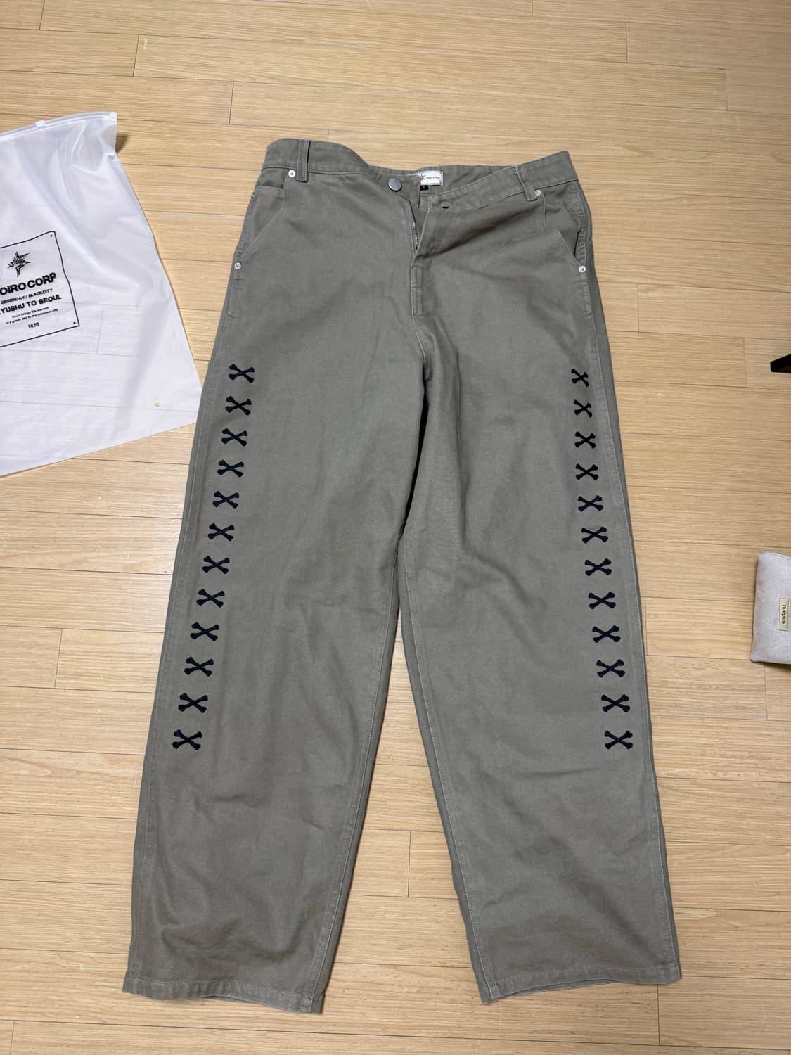 아오이로 데스 오브크롬 워크팬츠 올리브 상품이미지1