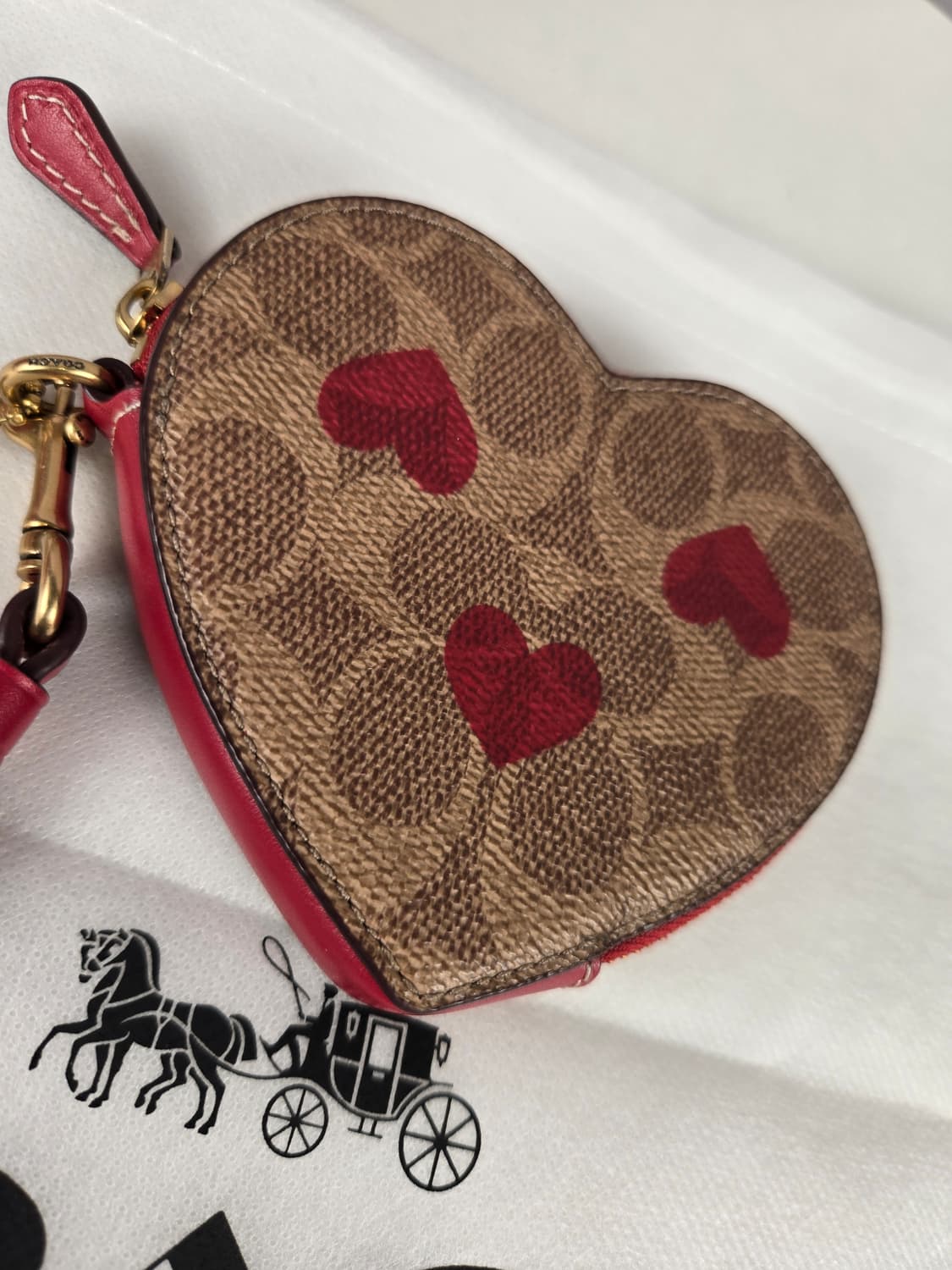 COACH 코치 시그니처 하트 지퍼 지갑 상품이미지3