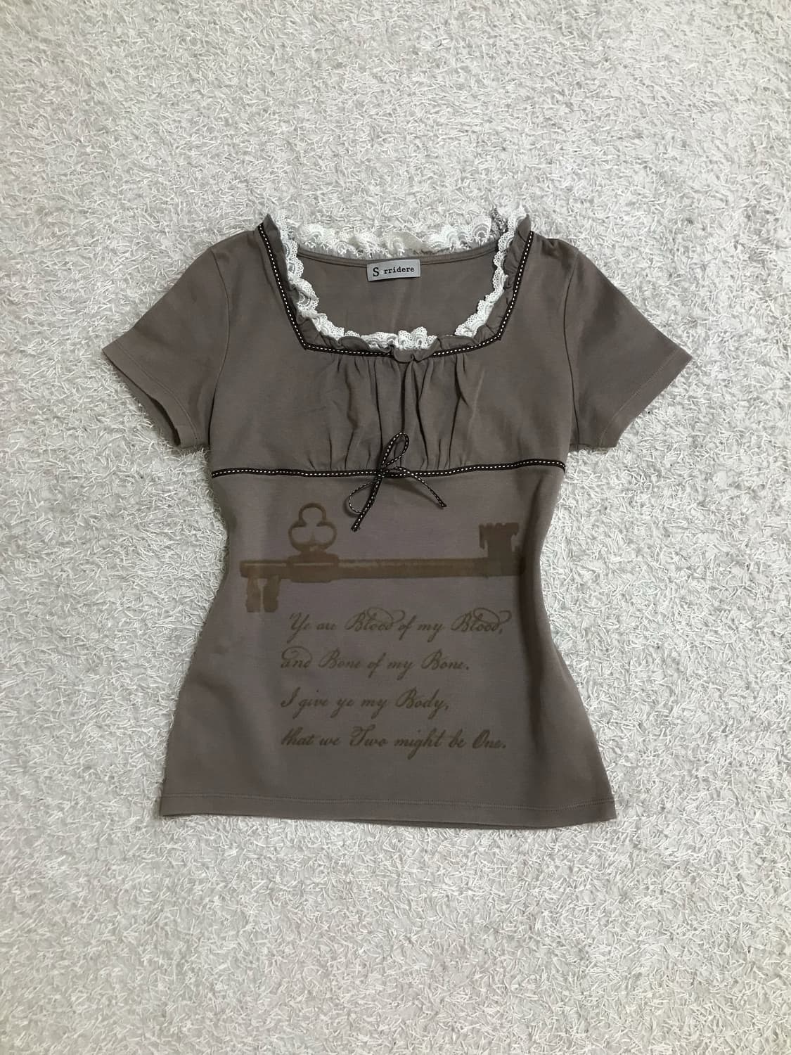 Antique Key Script Lace Tee 상품이미지1