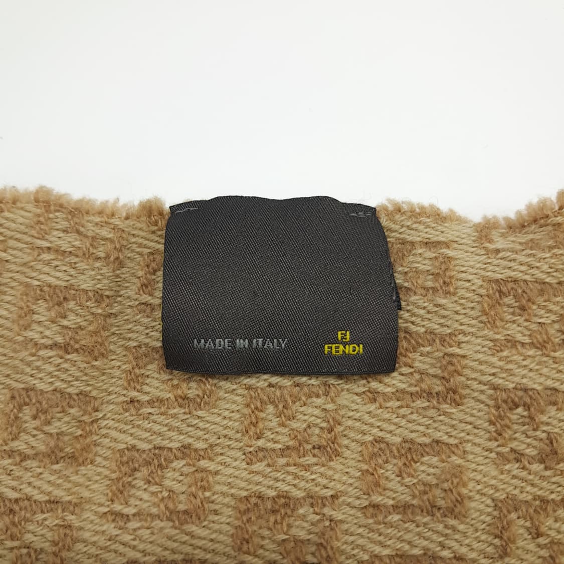 MX105 펜디 FF 모노그램 카멜 베이지 울 목도리 머플러 상품이미지5