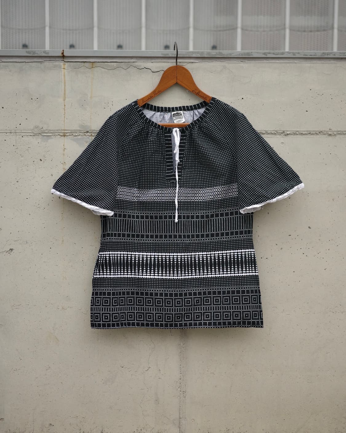 70s 유럽 도트 패턴 페전트 블라우스 상품이미지1