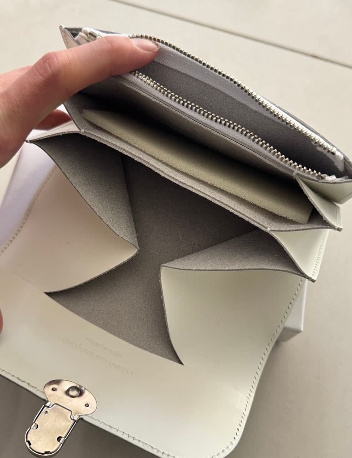 꼼데가르송 지갑 상품이미지3