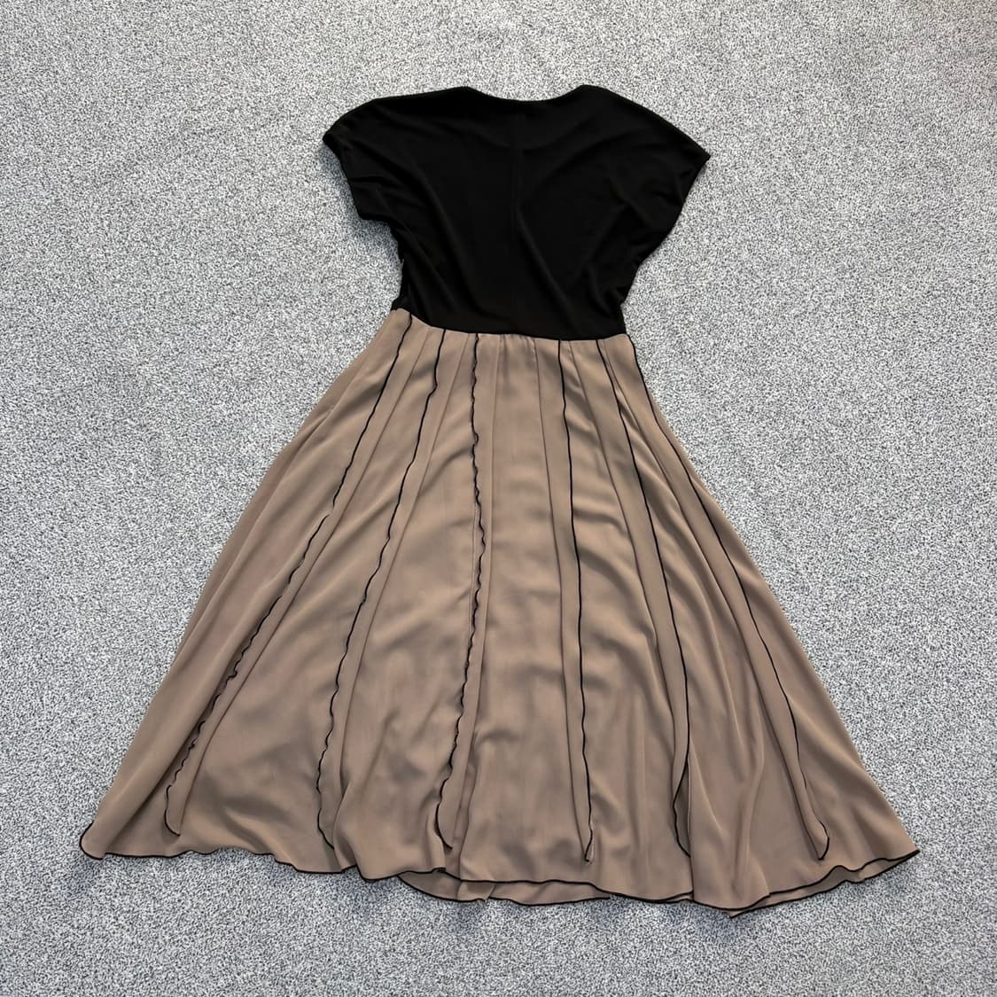 실측 막스마라 배색 플리츠 원피스 0420J 상품이미지3