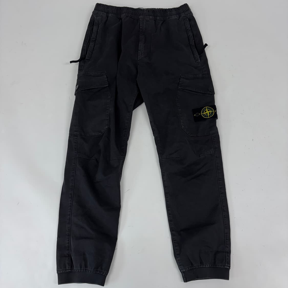스톤아일랜드 카고 조거 팬츠 상품이미지1