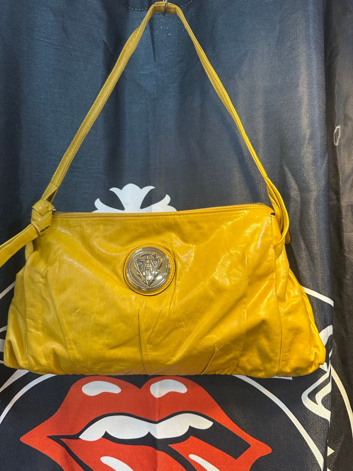 구찌 옐로우 레더 히스테리아 숄더백 상품이미지1