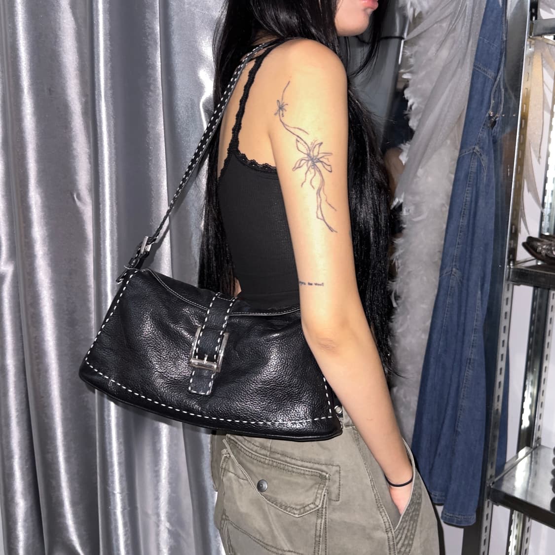 00s CARLA MANCINI 스티치 가죽 가방 상품이미지2