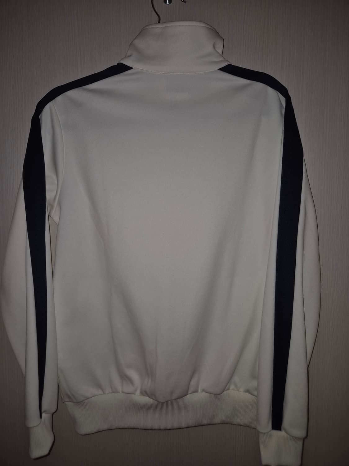 푸마 범고래 져지 ] 흰색 / 네이비 상품이미지4