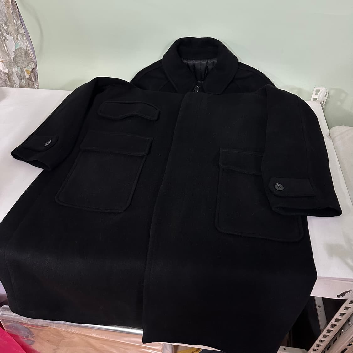 95-100 라퍼지스토어 블랙 발마칸코트 상품이미지2