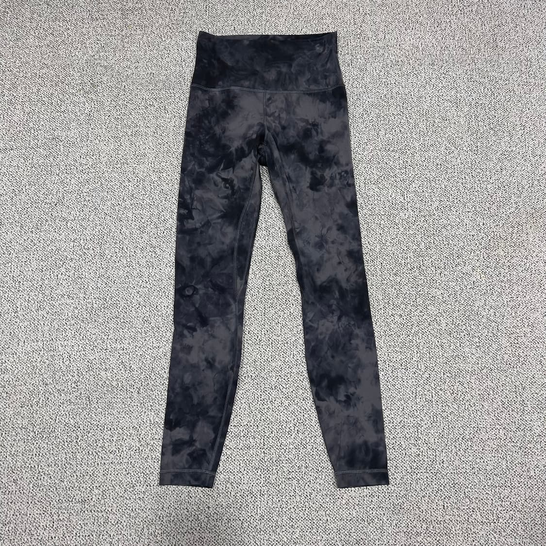 룰루레몬 얼라인레깅스 상품이미지1