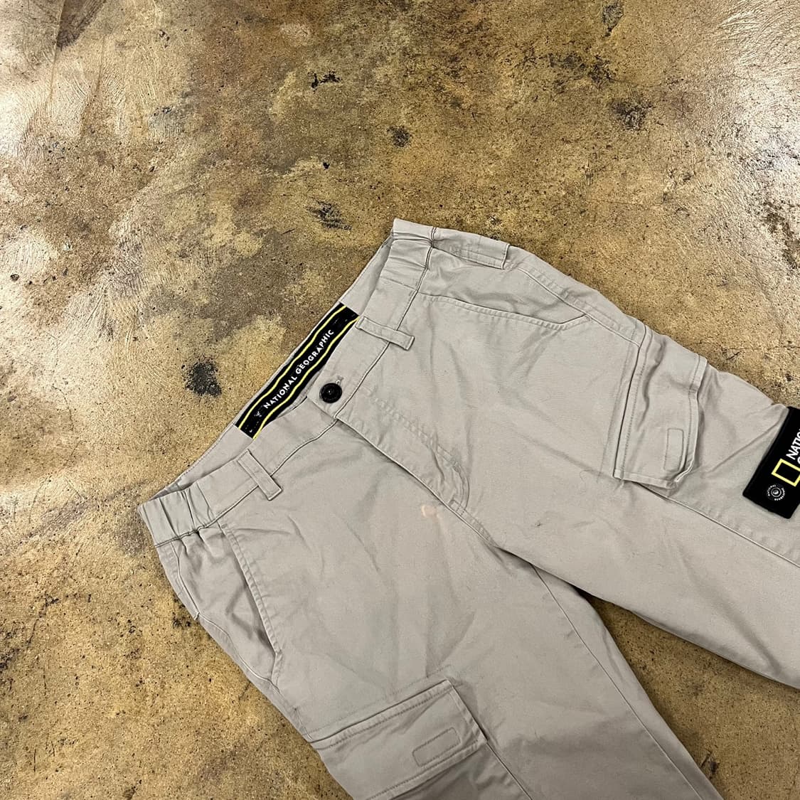 [정품/76] 내셔널지오그래픽 카고 바지 회색 b18 상품이미지1