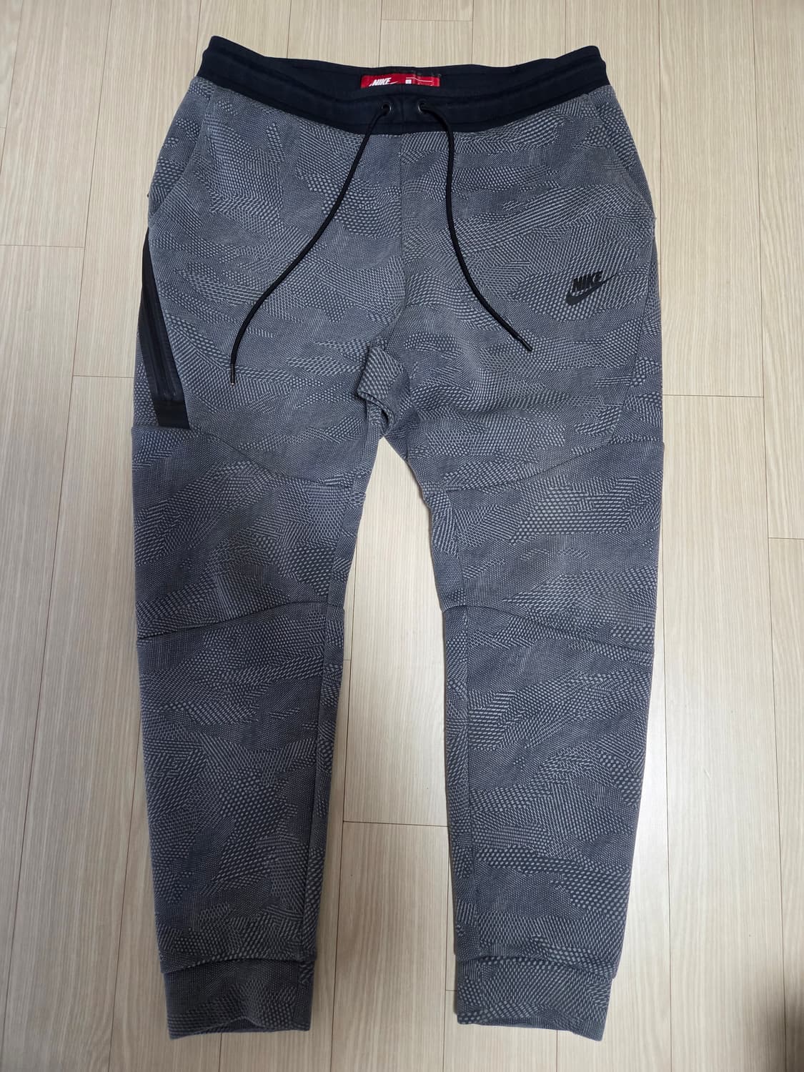 나이키 AOP 테크 플리스 조거팬츠  상품이미지1