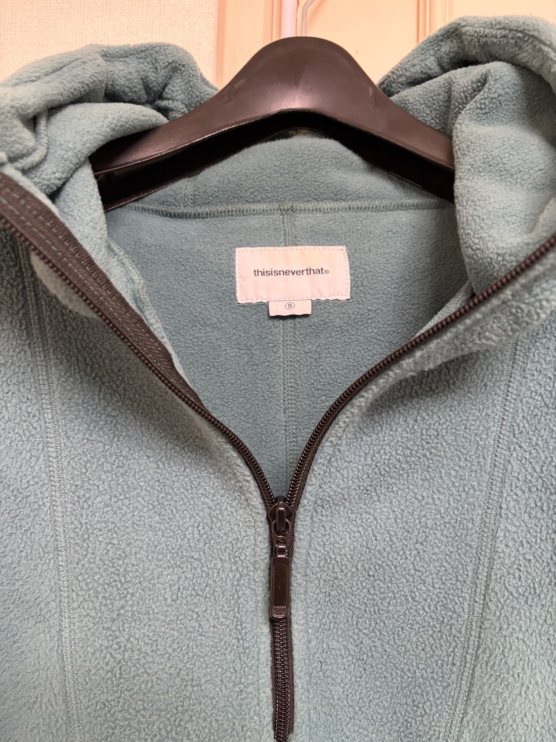 디스이즈네버댓 플리스 후드 풀오버 그린 상품이미지5