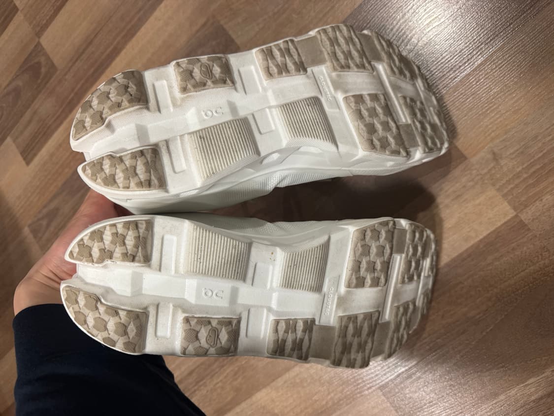 파프 온러닝 클라우드몬스터 하이퍼 화이트 290 상품이미지5