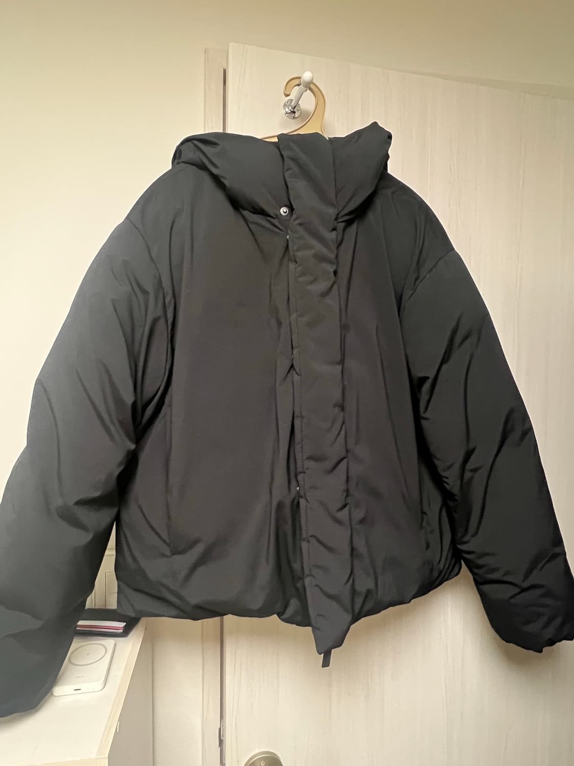 무신사 스탠다드 후드 숏패딩 블랙 상품이미지2