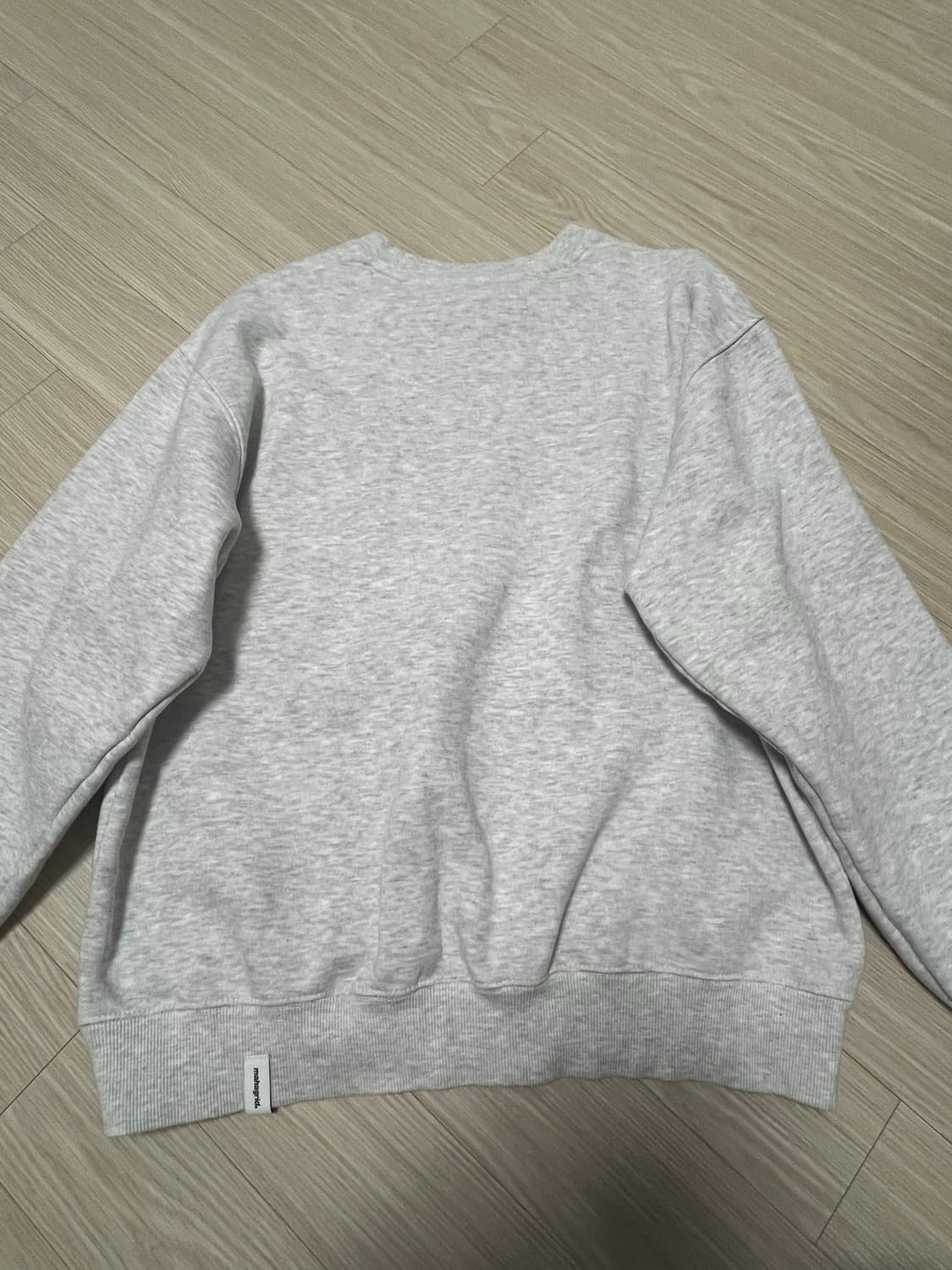 마하그리드 맨투맨 (정가 69000원) 상품이미지3