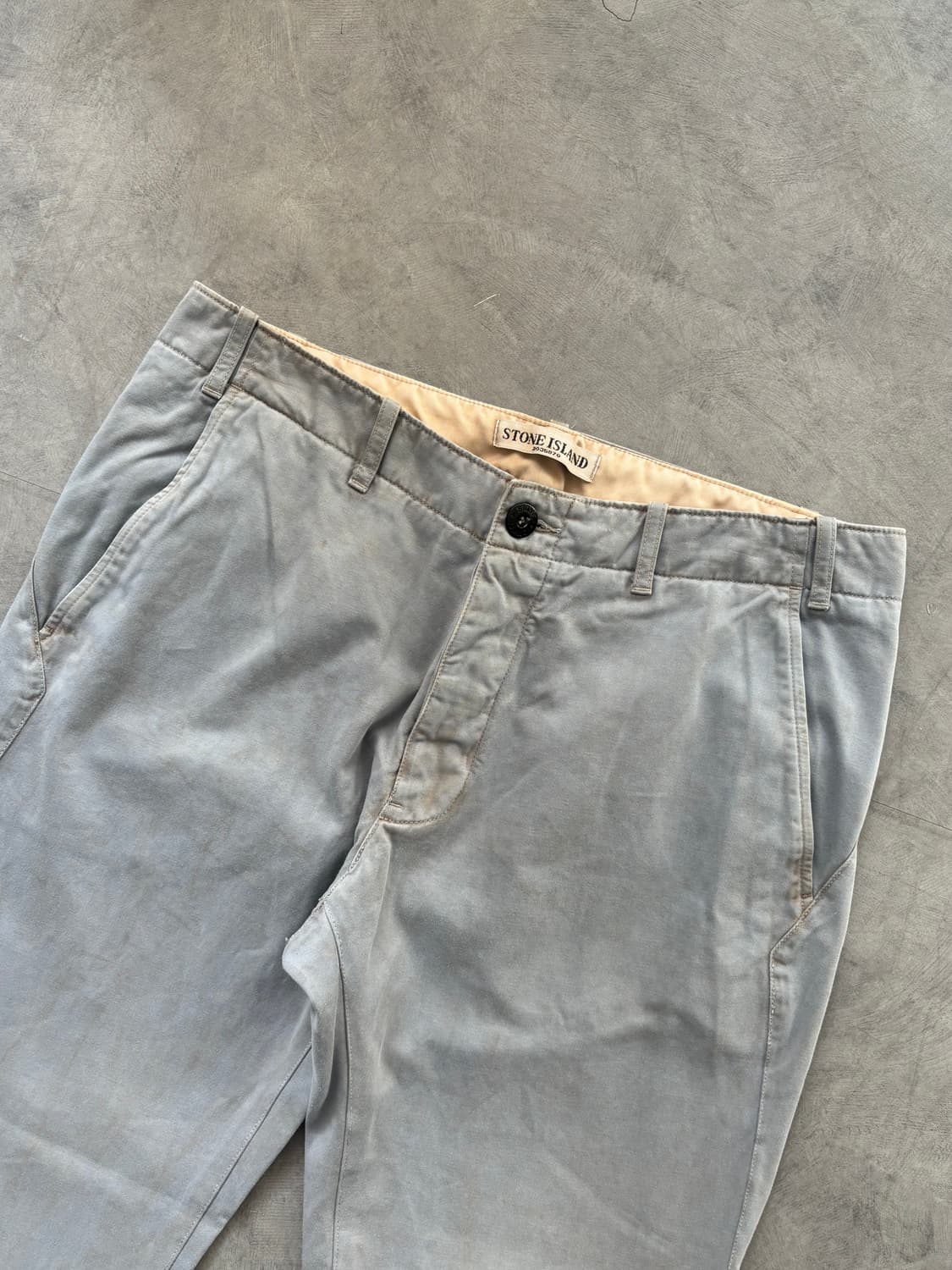 Stone Island 스톤아일랜드 라이트블루 가먼트다잉 치노 팬츠 상품이미지3