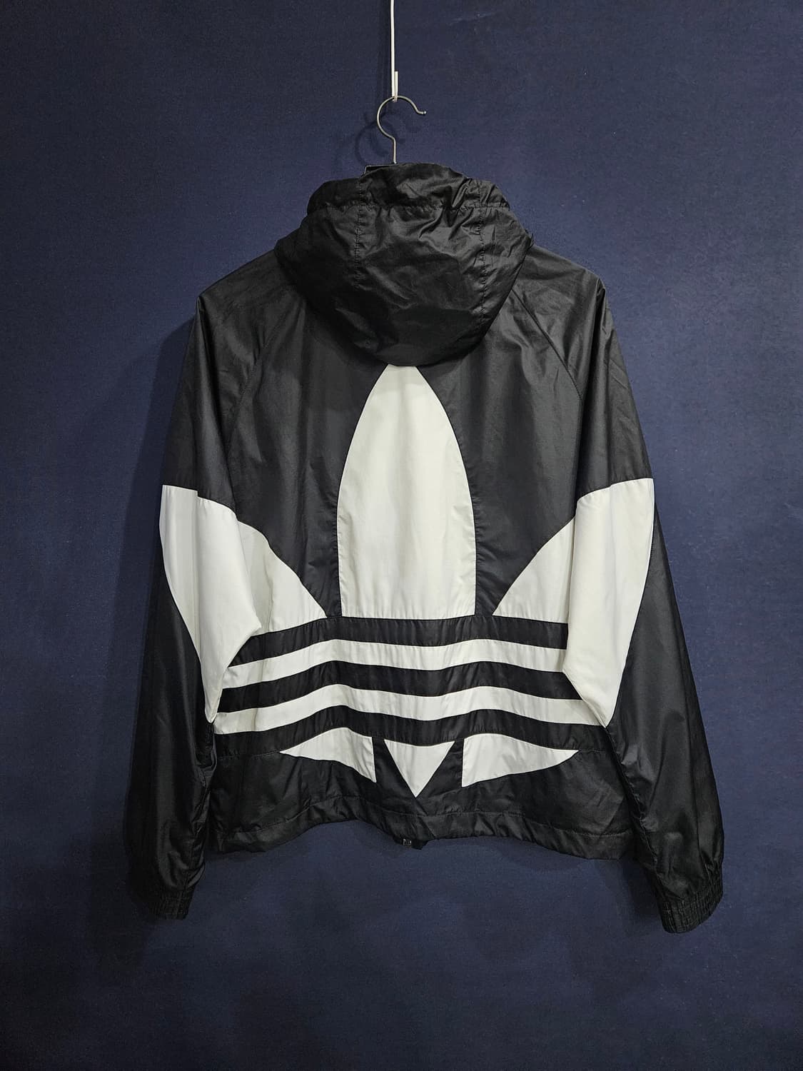 아디다스 빅 트레포일 윈드브레이커 블랙 남성 120 바람막이 후드집업  상품이미지2