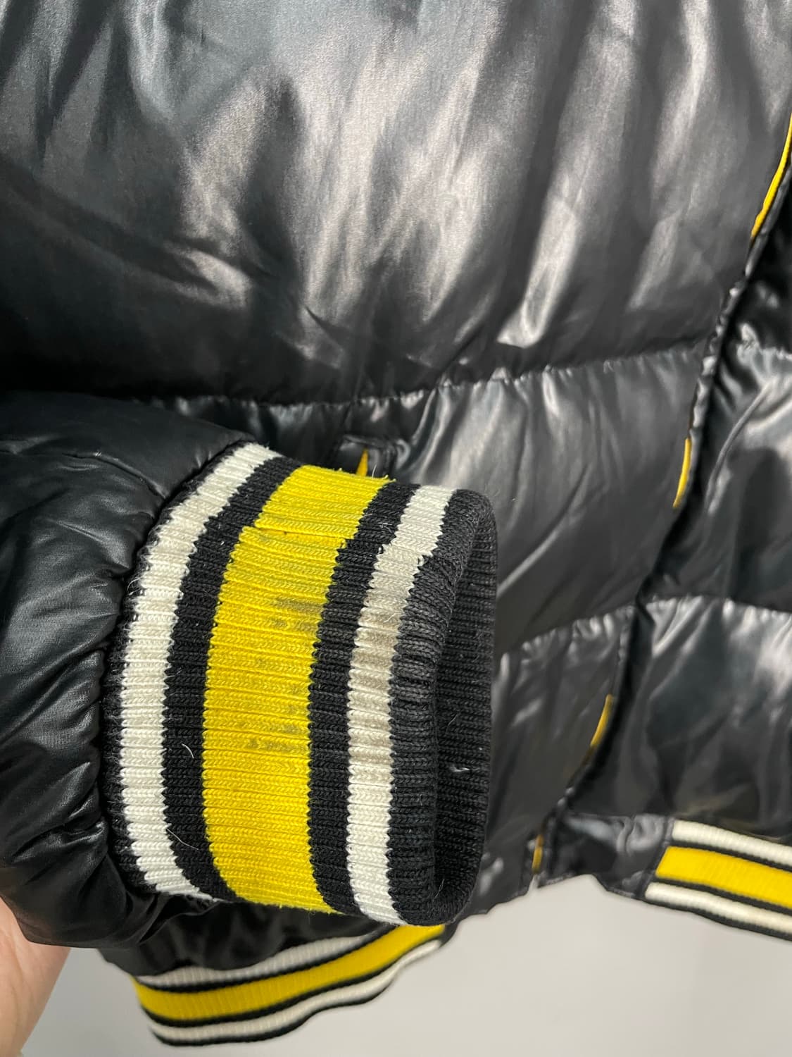 컨버스 덕다운 유광 블랙 패딩 H1734 상품이미지8