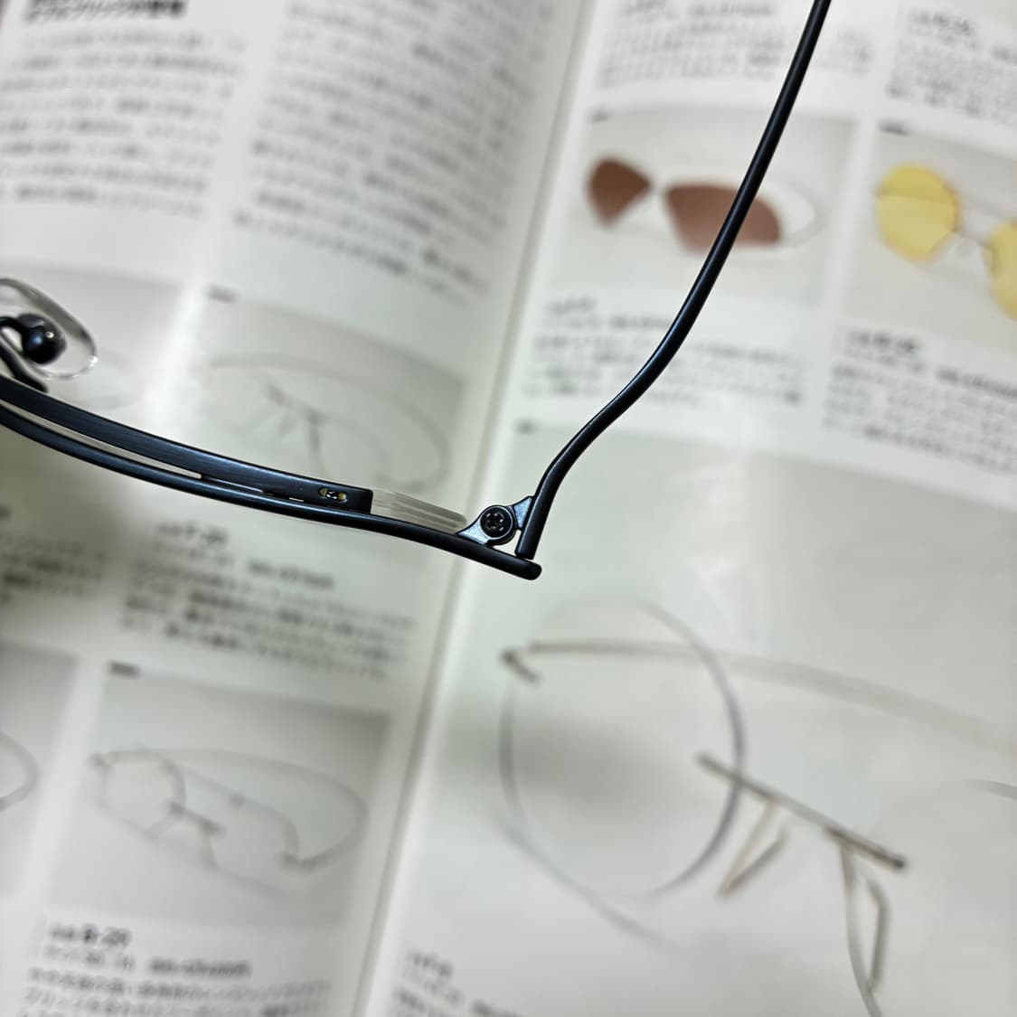 G.O.M 일본 빈티지 티타늄 탑브릿지 안경 상품이미지4