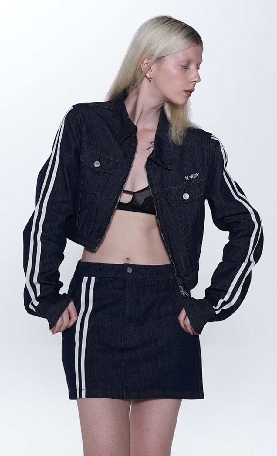 널디 우먼스 데님 트러커 트랙탑/미니스커트 셋업 네이비xs 상품이미지1