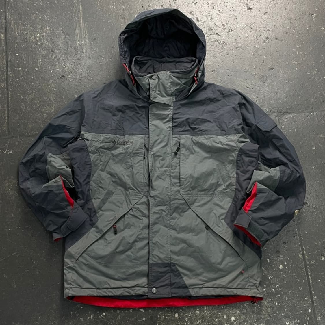 100 콜럼비아 옴니테크 마운틴 바람막이 상품이미지1