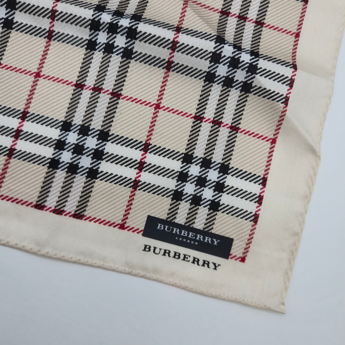 BURBERRY 버버리 손수건 스카프 [BF9685-1106-06] 상품이미지5