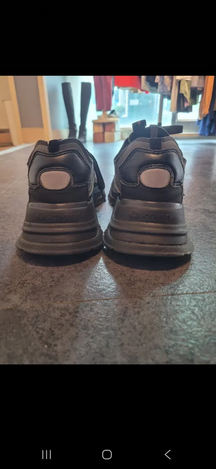 디스커버리 운동화 (250) 상품이미지3