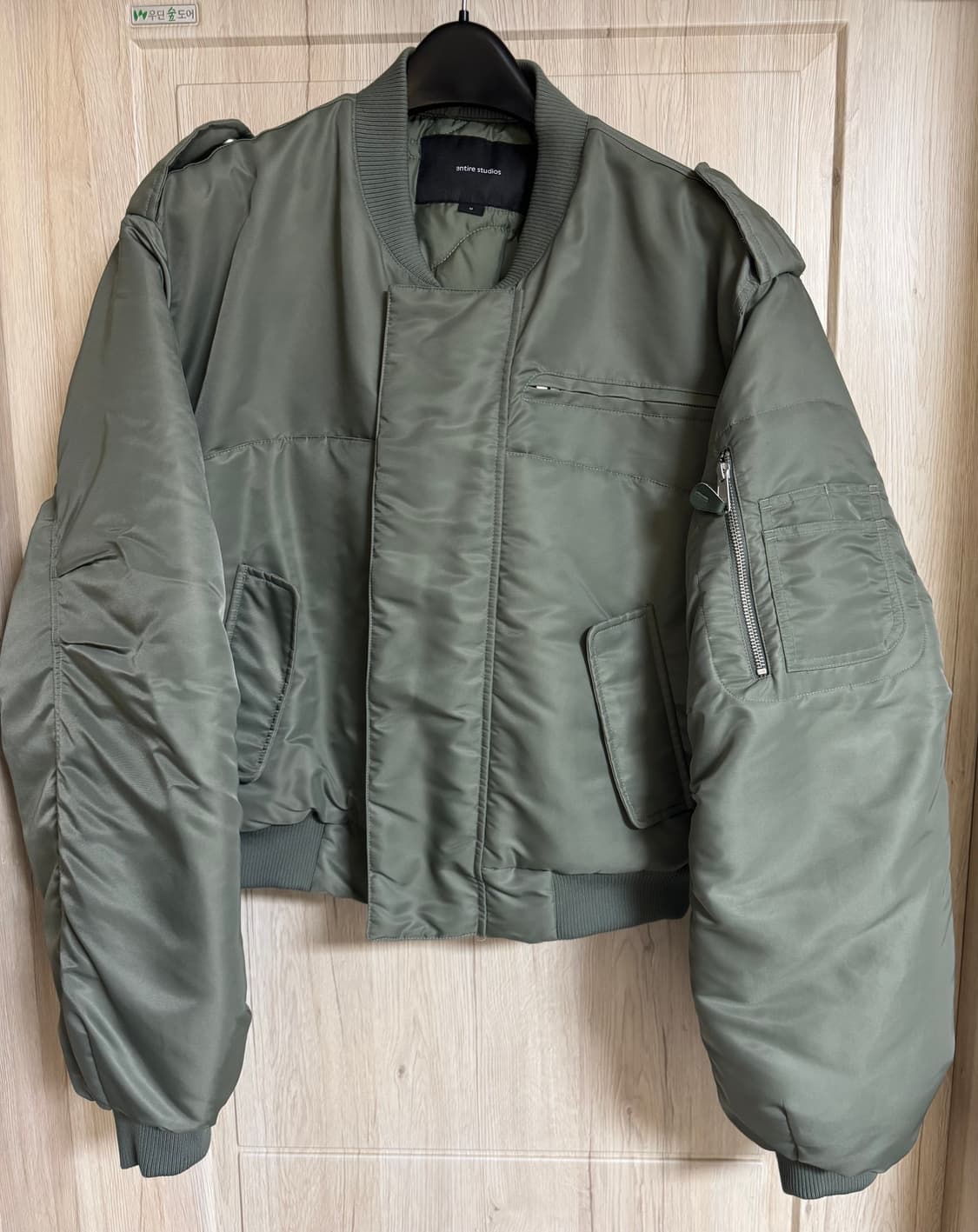 엔타이어 스튜디오 A2 봄버 자켓 [M 사이즈] 상품이미지2