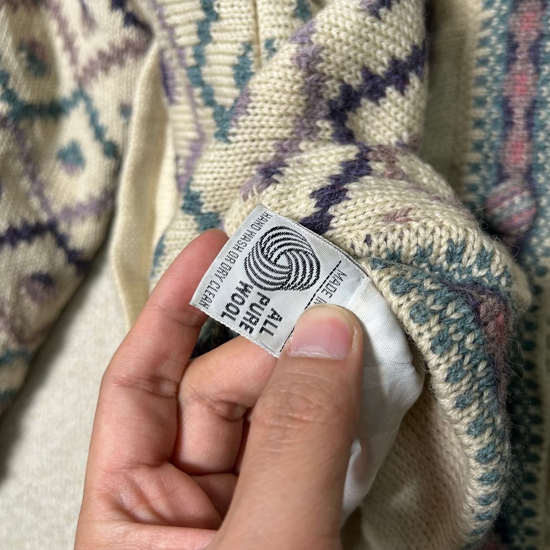  (L) KANATA 카나타 코위찬 노르딕 울 니트가디건 상품이미지9