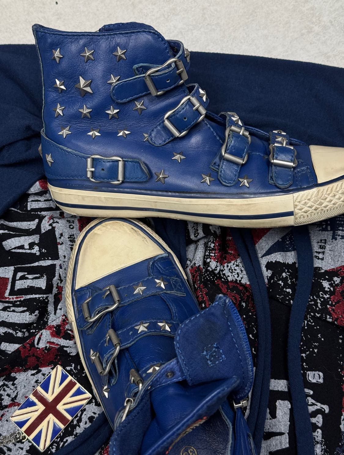 ASH 별스터드 버클 하이탑 스니커즈 상품이미지5