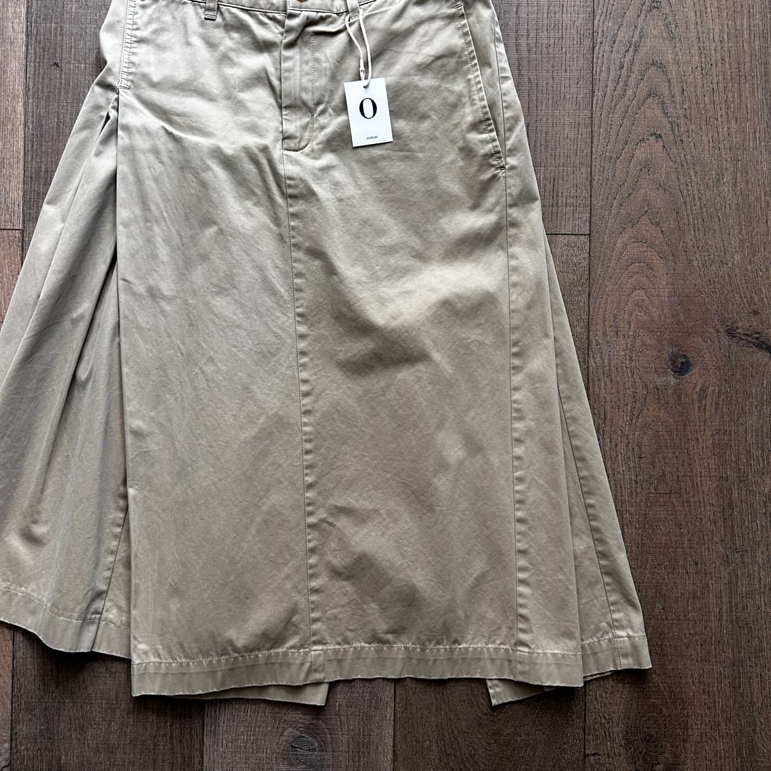 Beige Docking Pleats Skirt 상품이미지5
