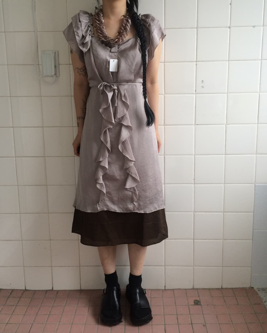 Ruffle point glossy onepiece 상품이미지1