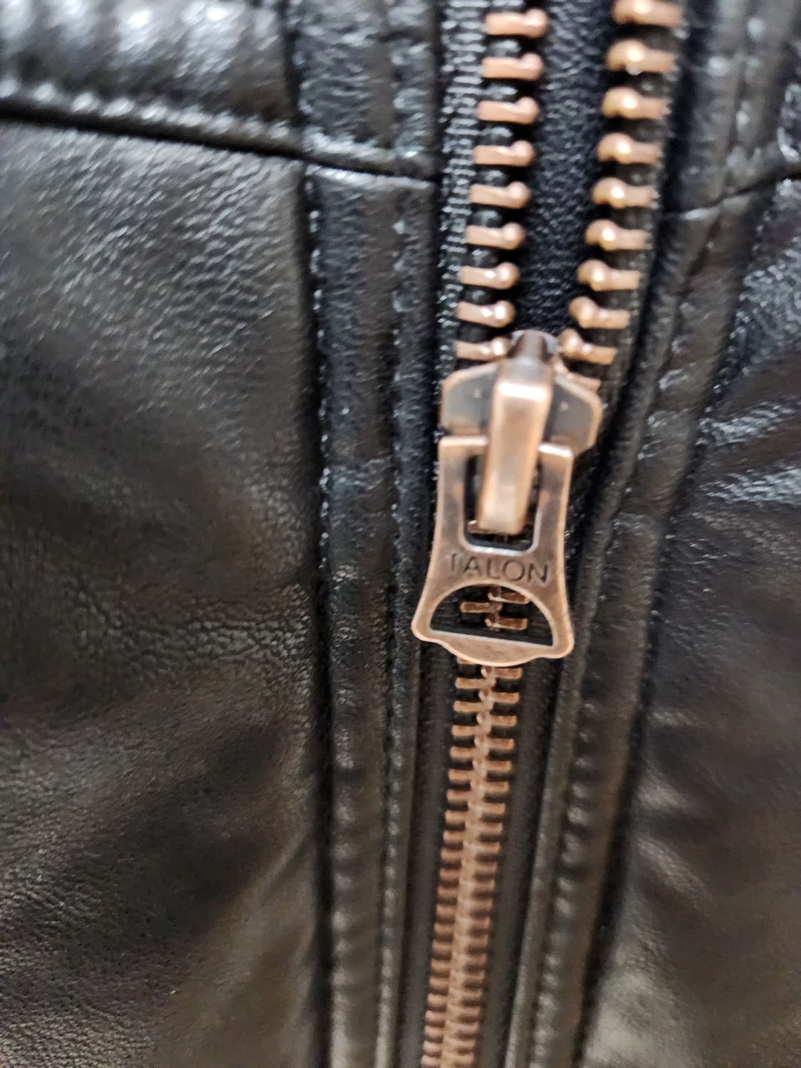 데우스  블랙 가죽패딩 XL 105-110 라이더자켓 상품이미지10