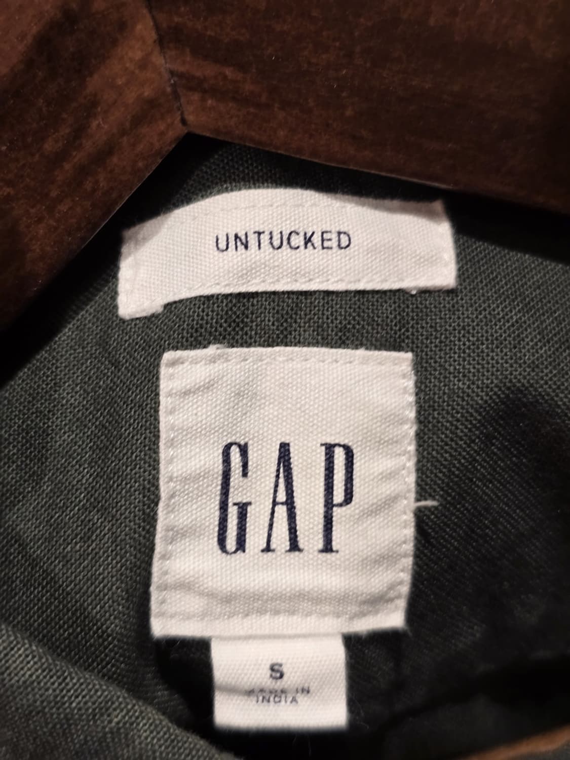 GAP Untucked Dark Green Shirt 상품이미지5