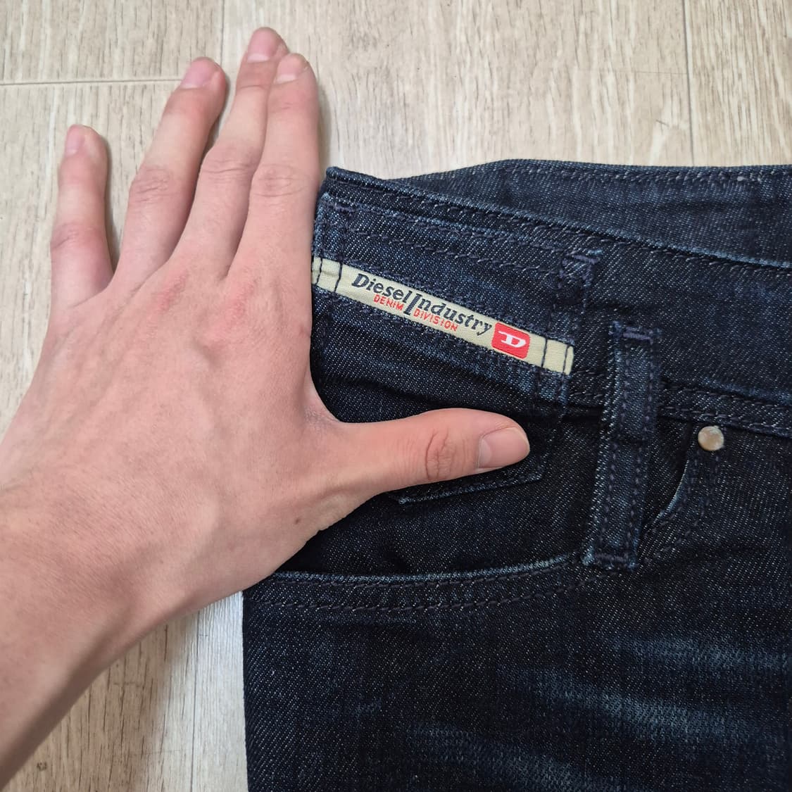 디젤 여성 다크 블루 워싱 데님 팬츠 상품이미지4