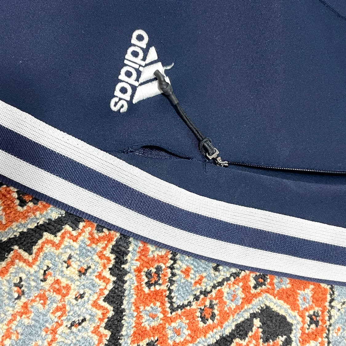 아디다스 삼각로고 네이비 트랙팬츠 남성XL 상품이미지4